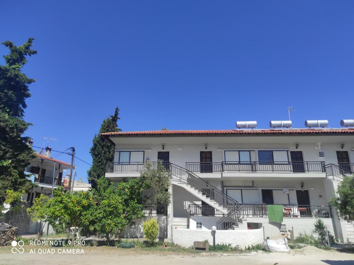 Iris Apartment Pefkochori Ngoại thất bức ảnh